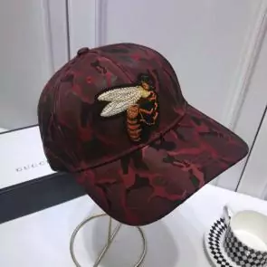 gucci casquette supreme gg a imprime embroidery honeybee red